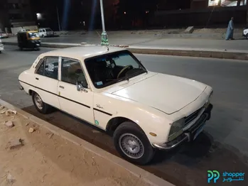 سيارة